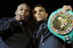 フロイド・メイウェザー・ＪｒVSビクトル・オルティス