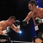 ビタリ・クリチコVSトーマス・アダメク