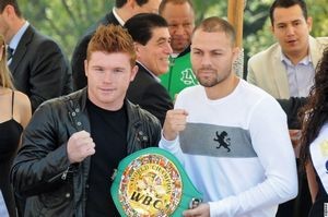 サウル・アルバレスVSカーミット・シントロン