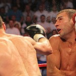 ルシアン・ビュテVSカール・フロッチ