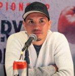 メキシコの誇りをかけて/ファン・フランシスコ・エストラーダ