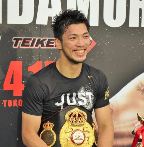 牛乳と栄誉/世界は村田をどう見てる