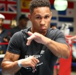 誰からも逃げられないから価値がある/レジス・プログレイスの野望