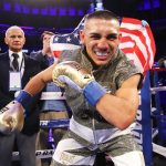 見る前に飛びます、飛びます？/テオフィモ・ロペスVS中谷正義