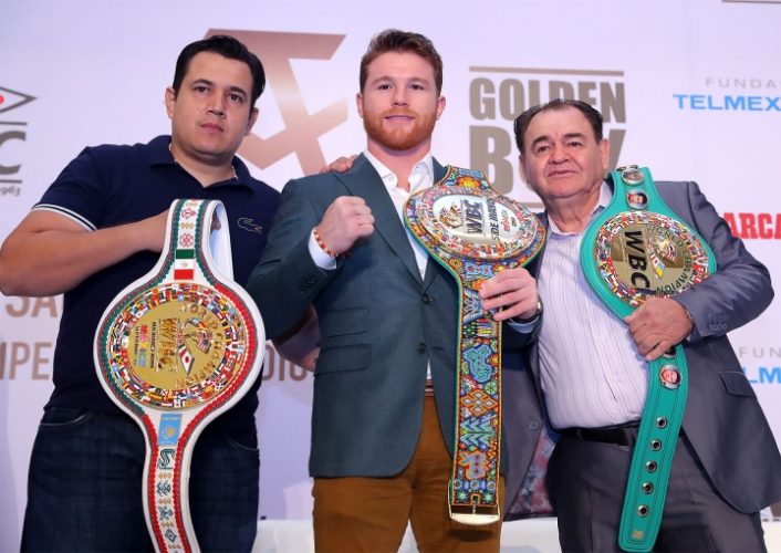 不機嫌な王様/カネロ・アルバレス