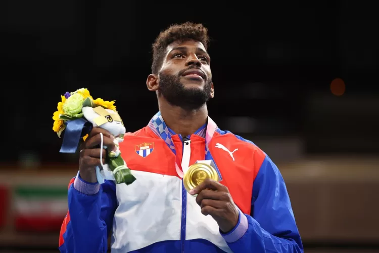 遠い夜明け/戦慄のライト級とアンディ・クルス