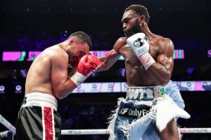 ジャロン・エニスVSダビッド・アバネシャン他